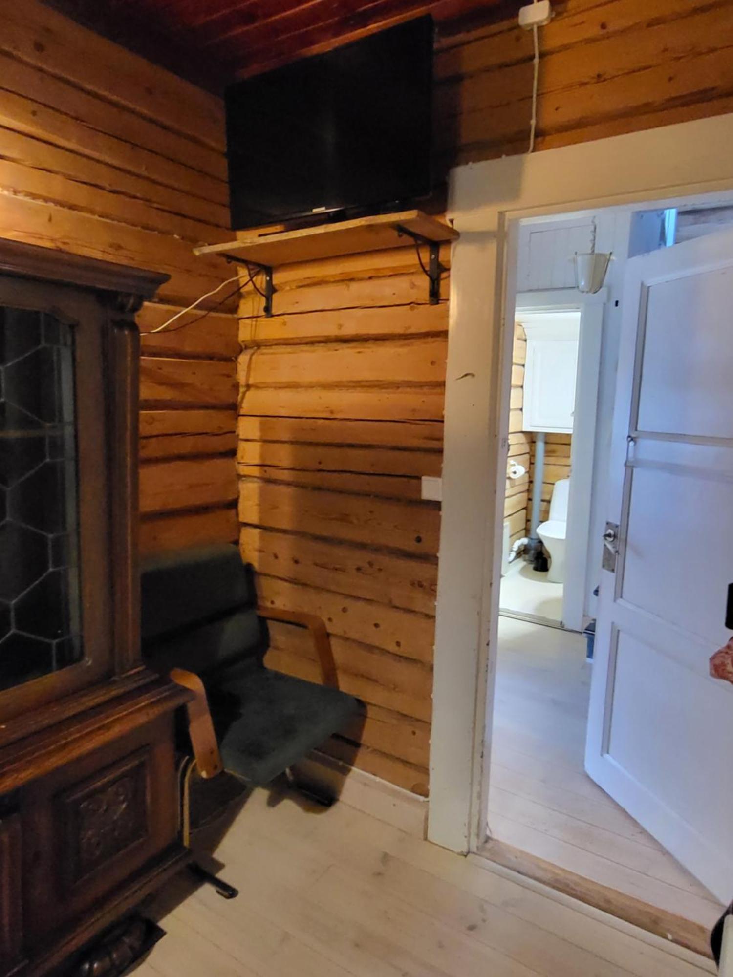 120 Yrs. Old Log House In Kuopio City Centre מראה חיצוני תמונה