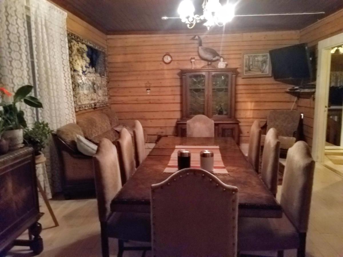 120 Yrs. Old Log House In Kuopio City Centre מראה חיצוני תמונה