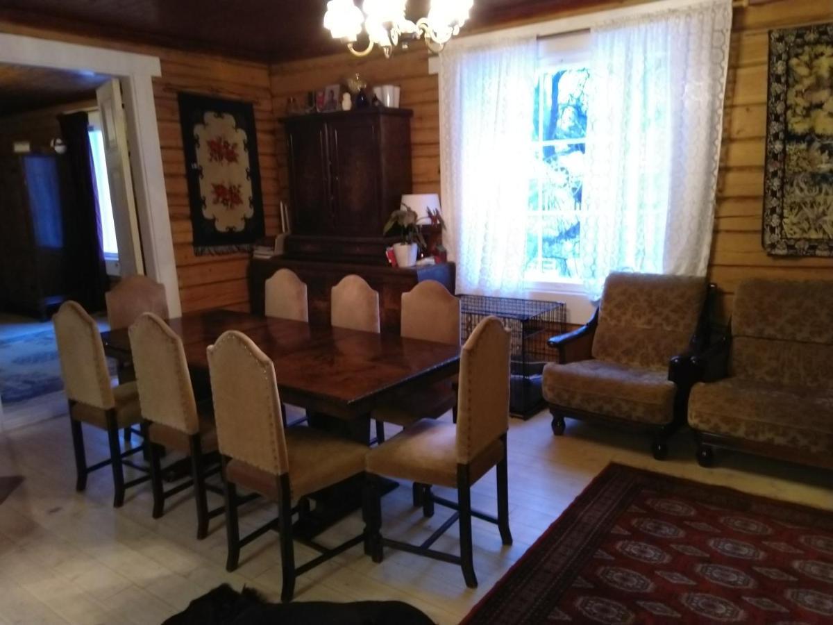 120 Yrs. Old Log House In Kuopio City Centre מראה חיצוני תמונה